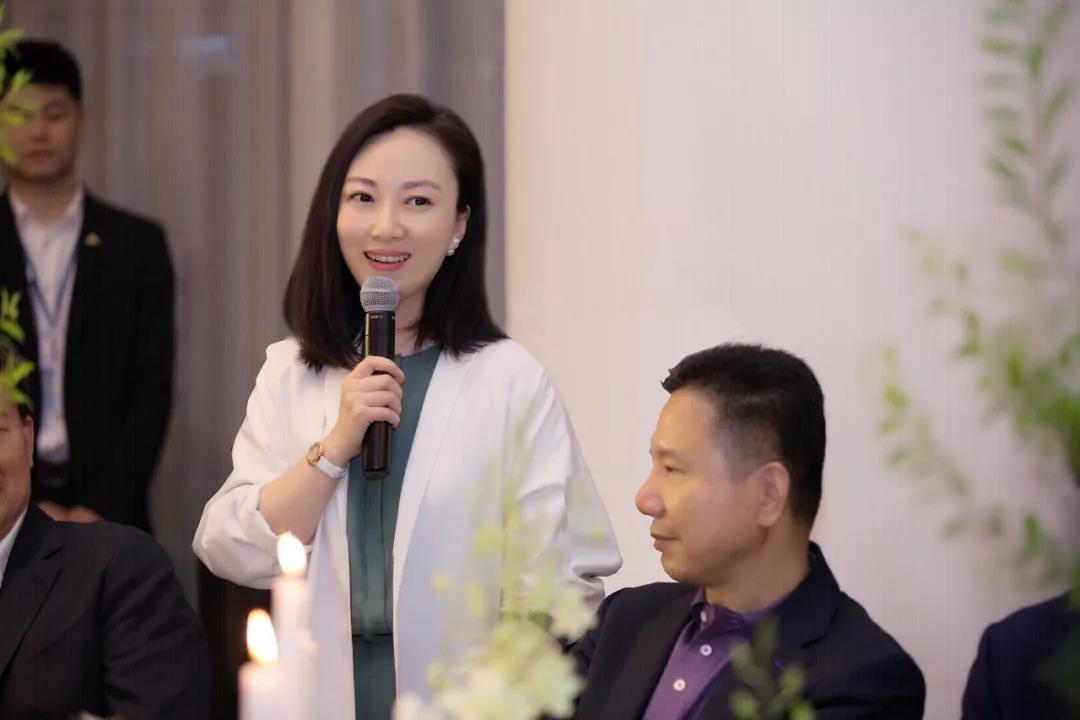 20180515085652967 mg冰球突破豪华版(试玩)官方网站